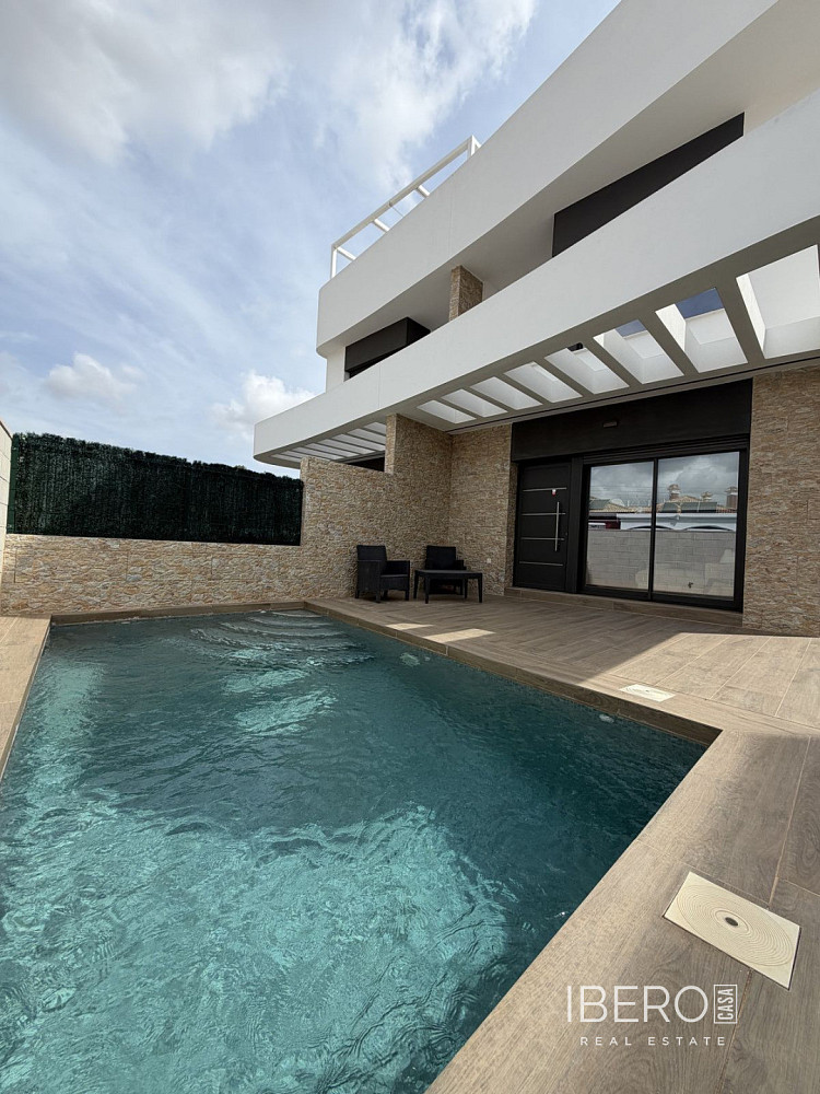 Casa 3+kk – Los Montesinos - Vista 2