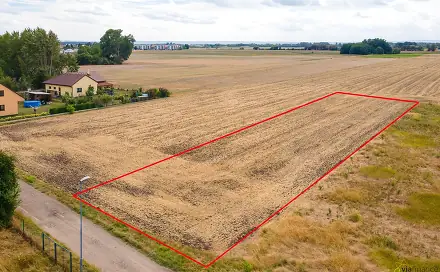 Prodej stavebního pozemku 1 477 m², Dašice, okres Pardubice