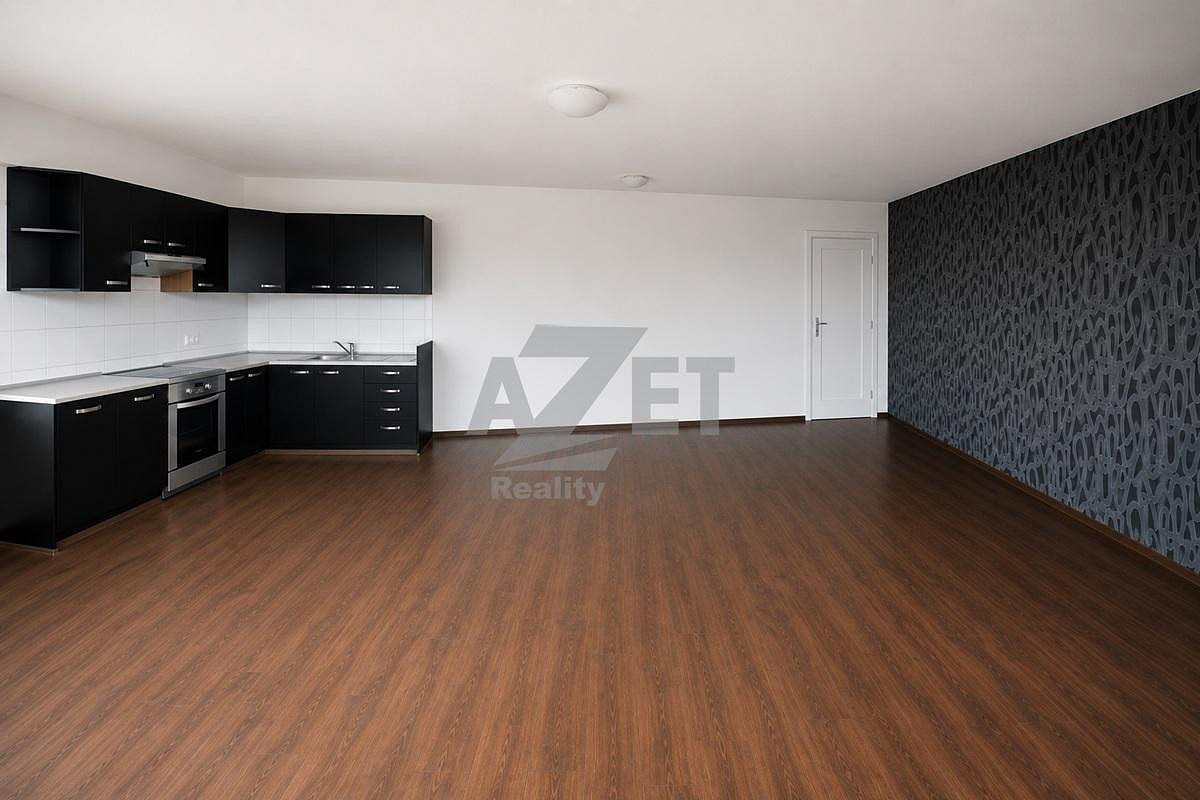 Prodej domu 472 m² s pozemkem 528 m² – fotografie 2