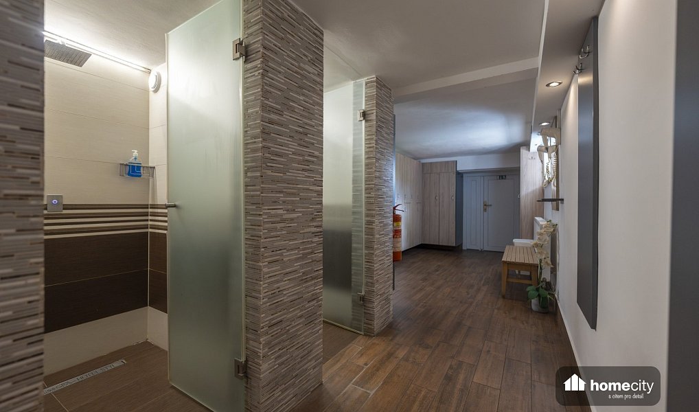Prodej ubytovacího objektu 670 m², Hlinsko – náhled fotky 23