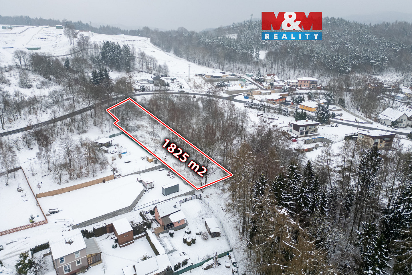 Prodej pole 1 826 m²