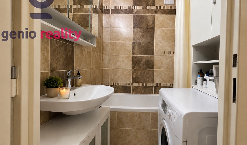Prodej bytu 2+1 59 m², Hradec Králové – náhled fotky 8