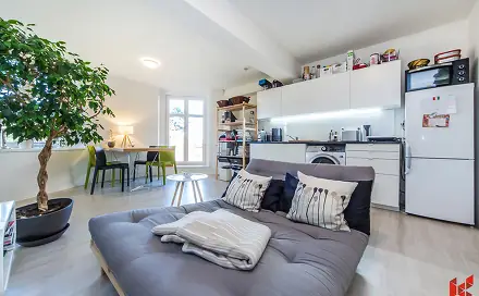 Pronájem bytu 2+kk 46 m², Na Zvoničce, Praha 4 - Podolí