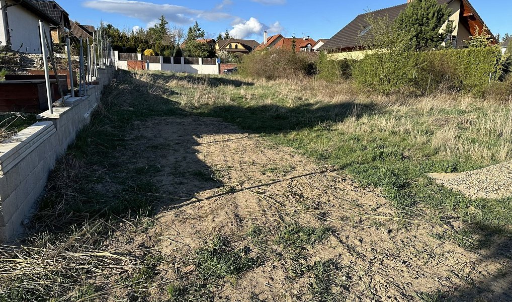 Prodej stavebního pozemku 1 013 m², Doksy – náhled fotky 3
