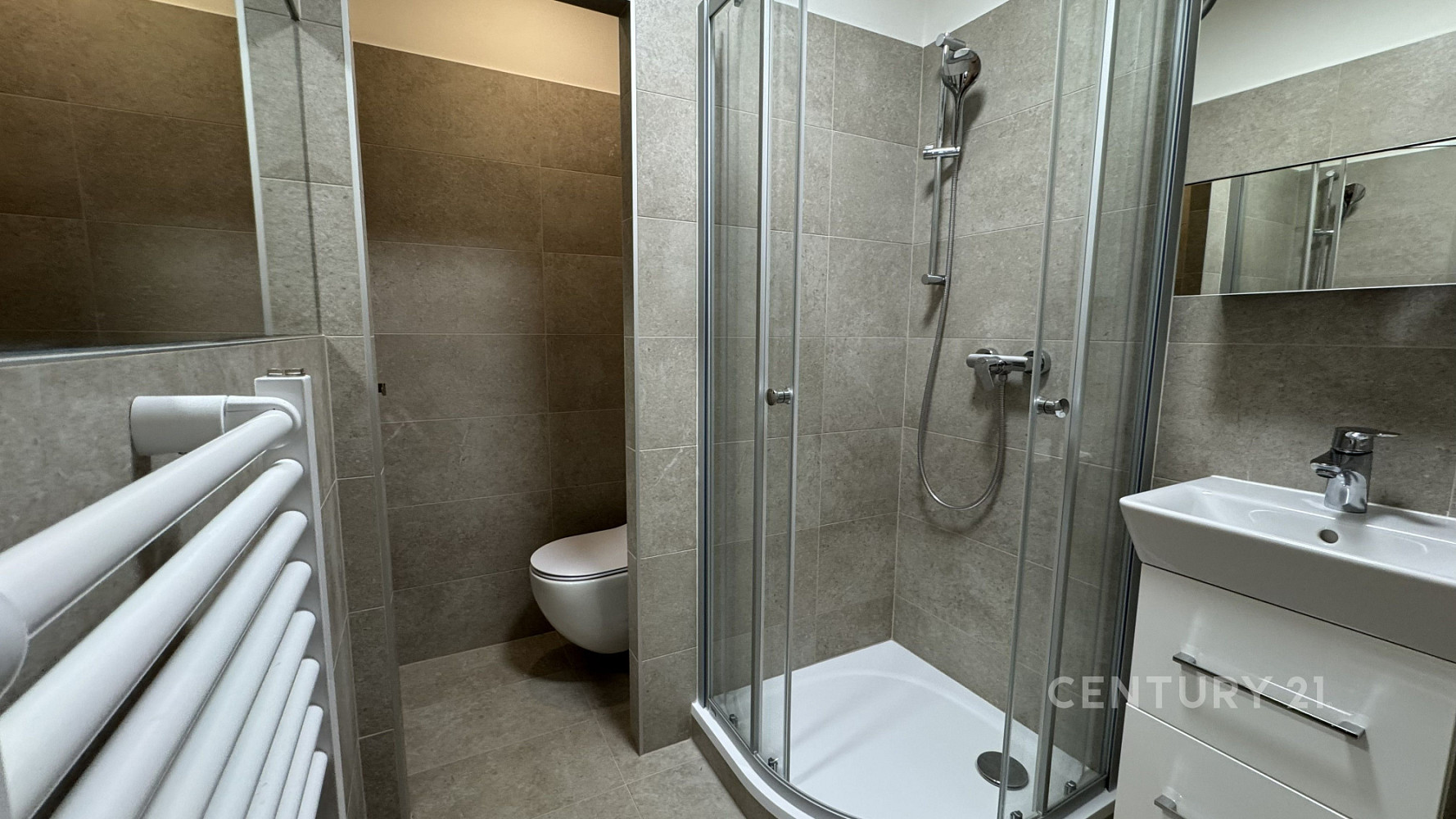 Pronájem bytu 1+1 42 m² — photo 4
