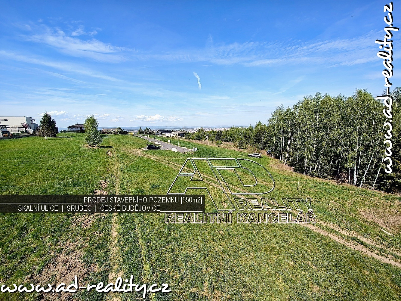 Prodej komerčního pozemku 550 m²