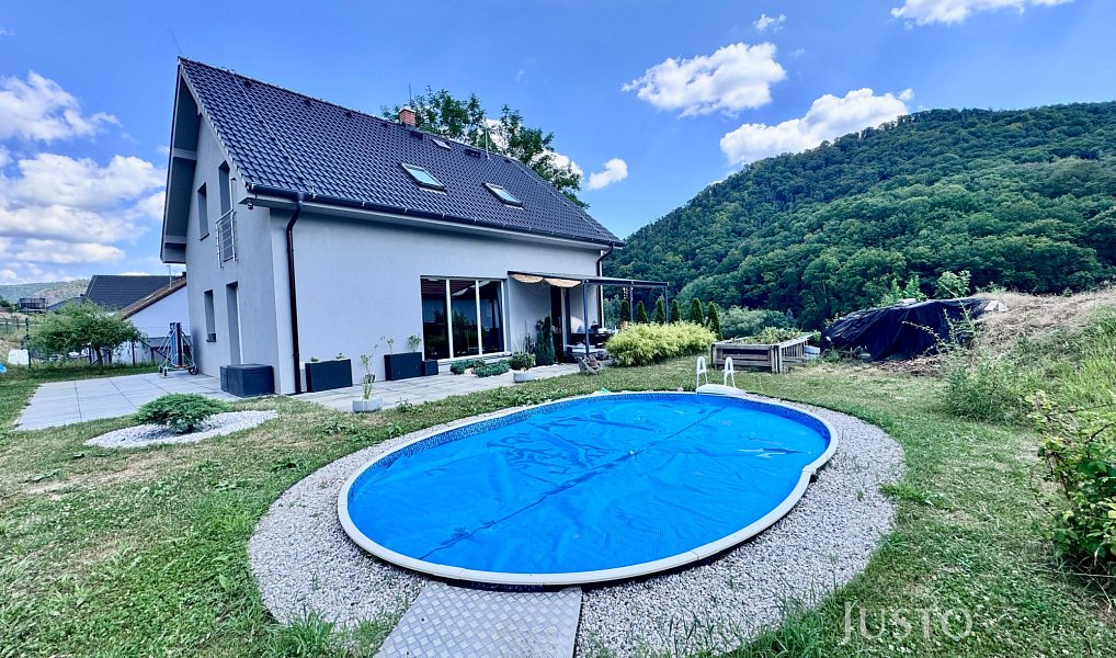 Prodej domu 148 m² s pozemkem 1 008 m², Velké Březno – náhled fotky 12