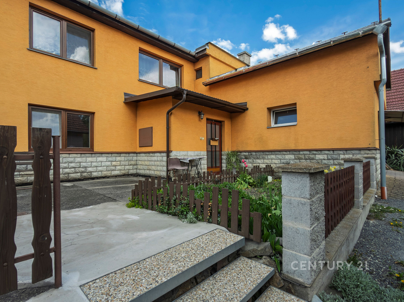 Prodej domu 391 m² s pozemkem 871 m²