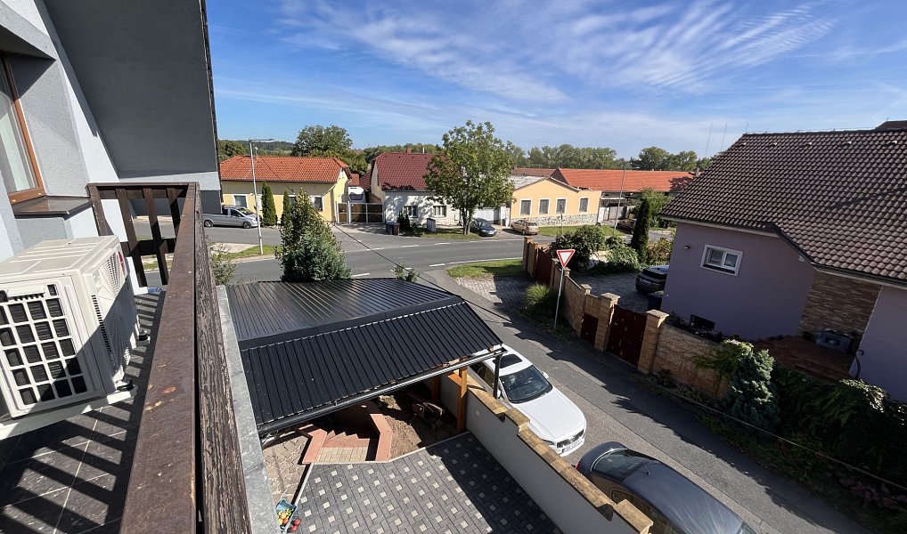 Pronájem bytu 4+kk 82 m², Český Brod – náhled fotky 22