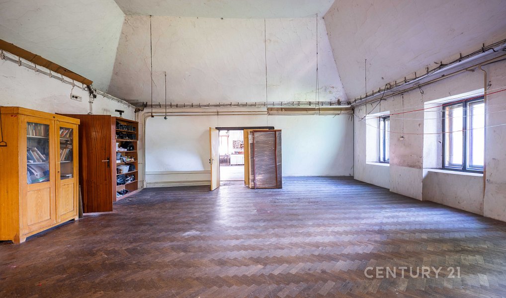 Prodej domu 458 m² s pozemkem 351 m², Stachy – náhled fotky 10