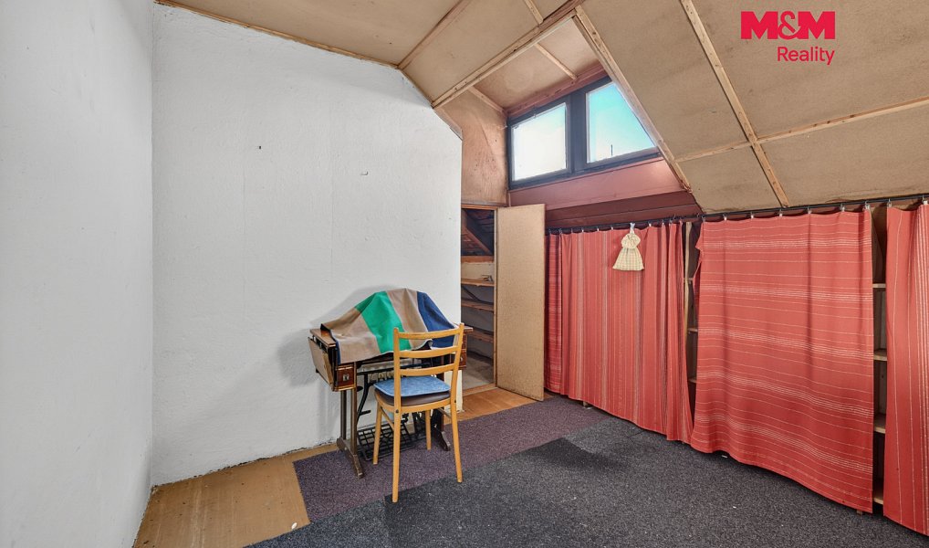 Prodej domu 171 m² s pozemkem 605 m², Jindřichův Hradec – náhled fotky 17