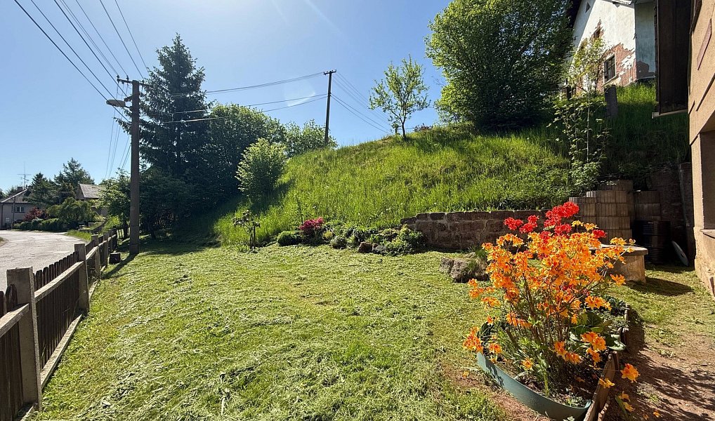 Prodej domu 125 m² s pozemkem 1 021 m², Stará Paka – náhled fotky 2