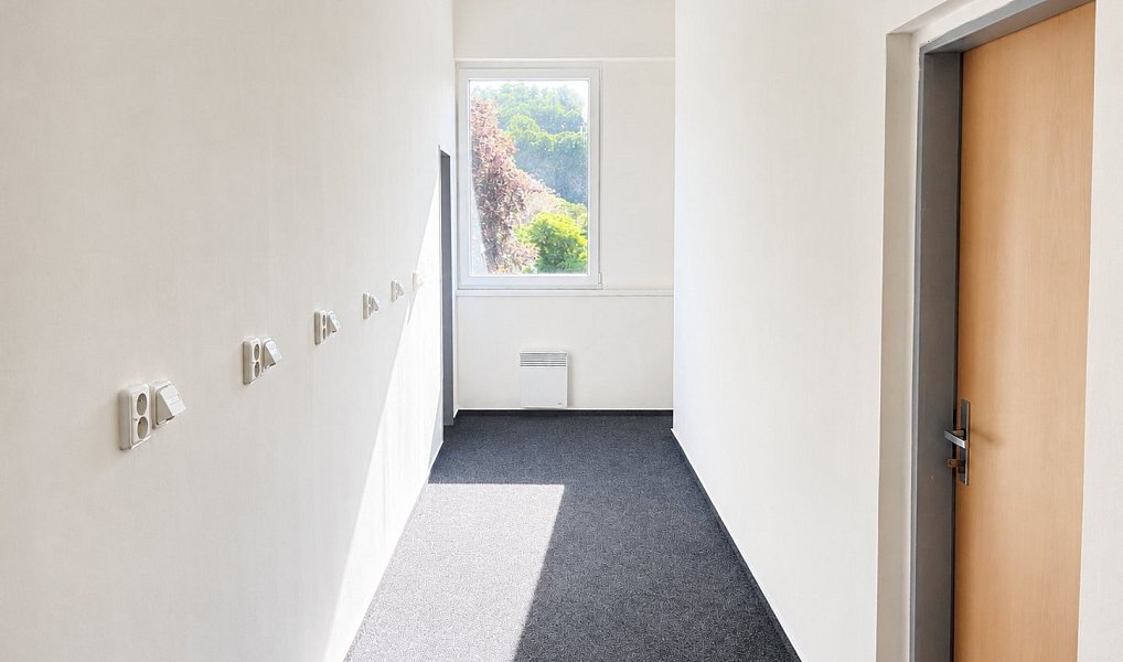 Pronájem kanceláře 19 m², Ústí nad Labem – fotka 1 z 4