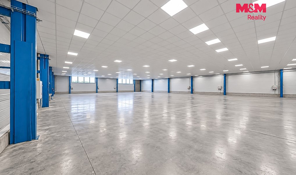 Prodej výrobních prostor 3 673 m², Rapotín – náhled fotky 4