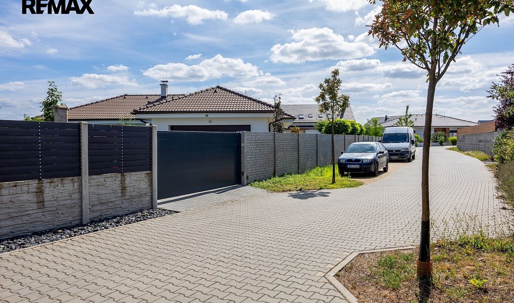 Prodej domu 169 m² s pozemkem 918 m², Předboj – náhled fotky 32