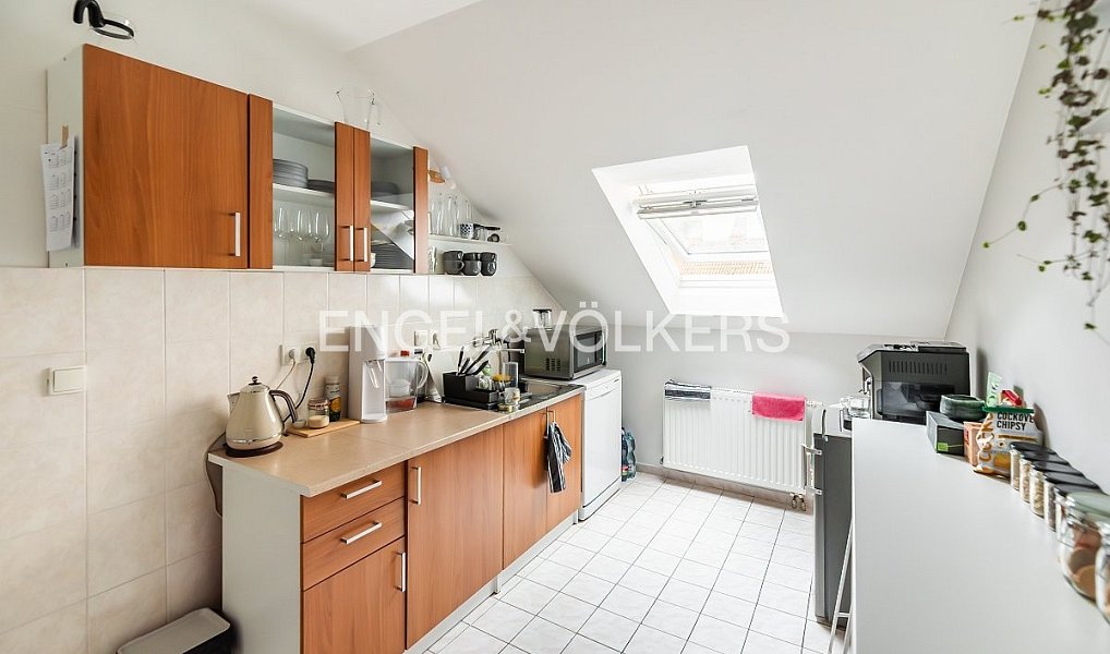 Pronájem kanceláře 93 m², Praha – náhled fotky 5