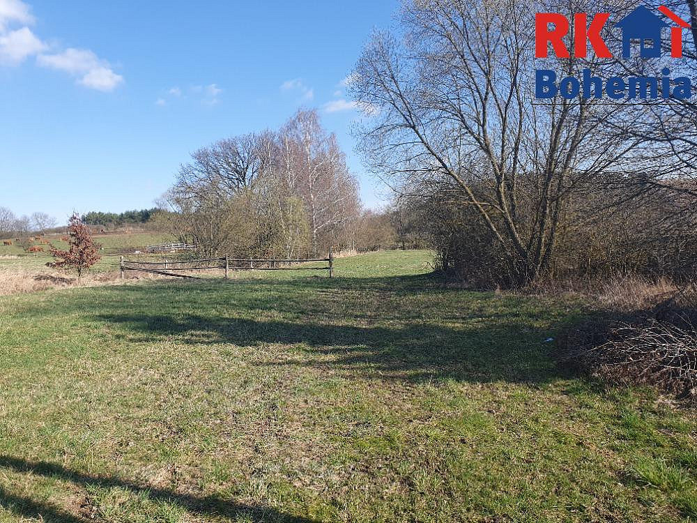 Prodej stavebního pozemku 608 m² – fotografie 5
