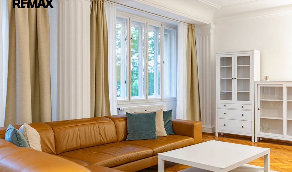 Prodej bytu 4+1 133 m², Praha – náhled fotky 4