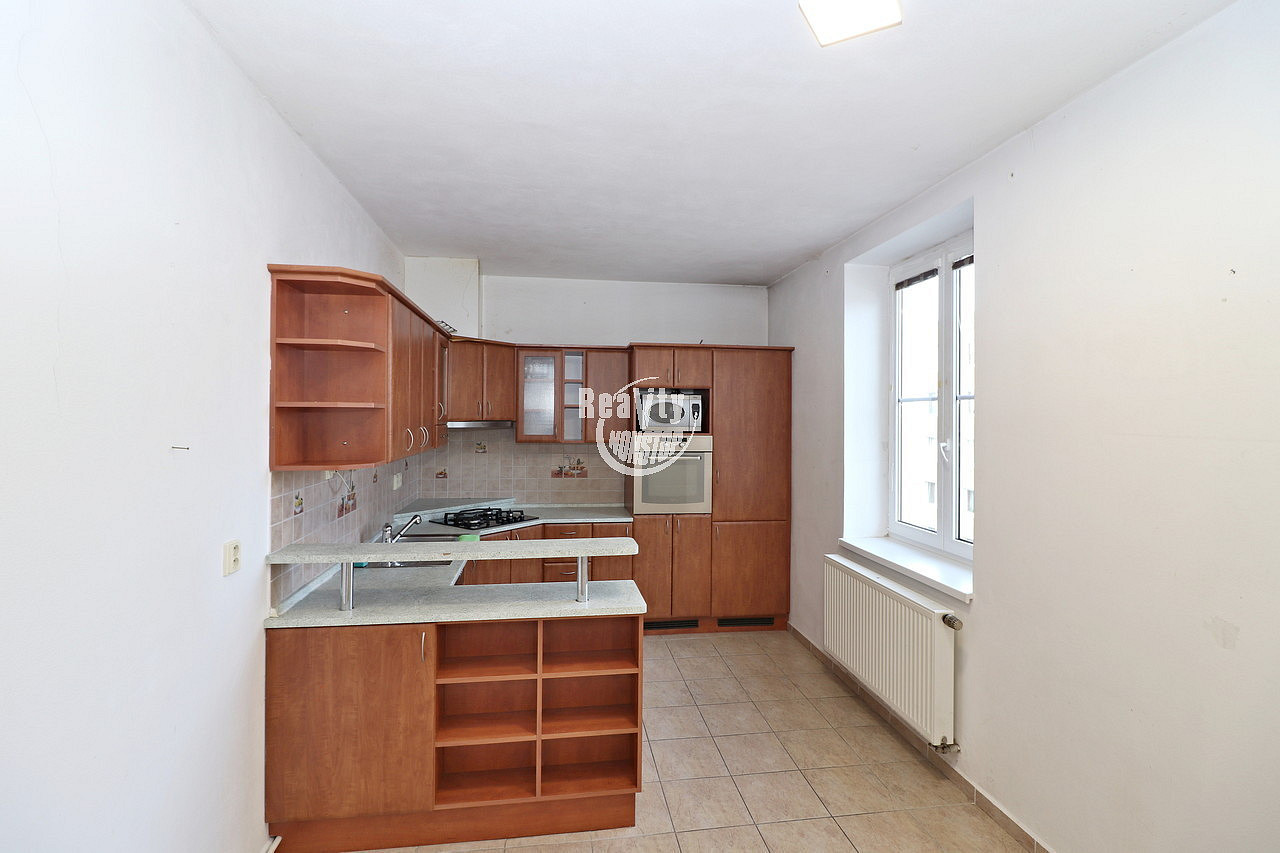 Pronájem bytu 3+kk 92 m² — photo 2