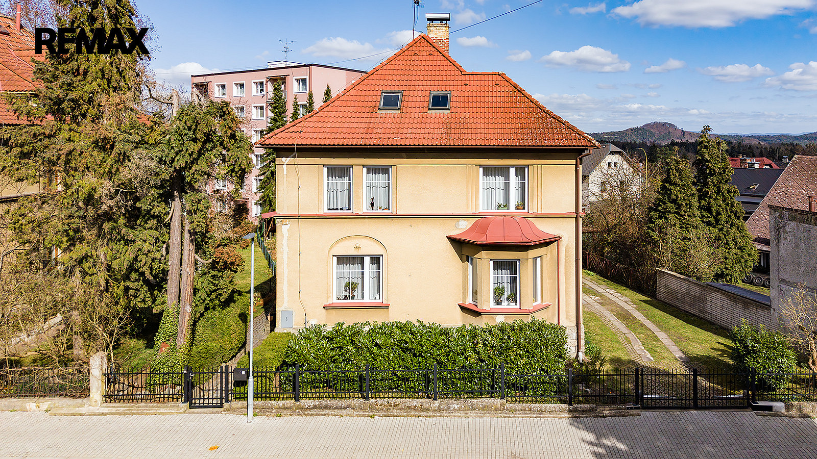 Prodej domu 294 m² s pozemkem 813 m² – fotografie 5