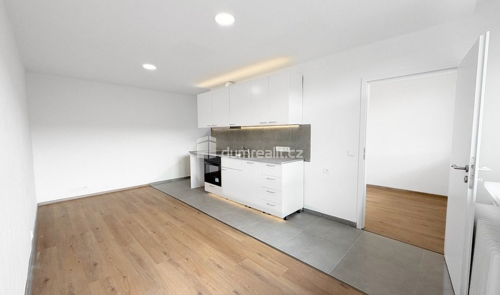 Pronájem bytu 2+kk 35 m², Most – náhled fotky 10