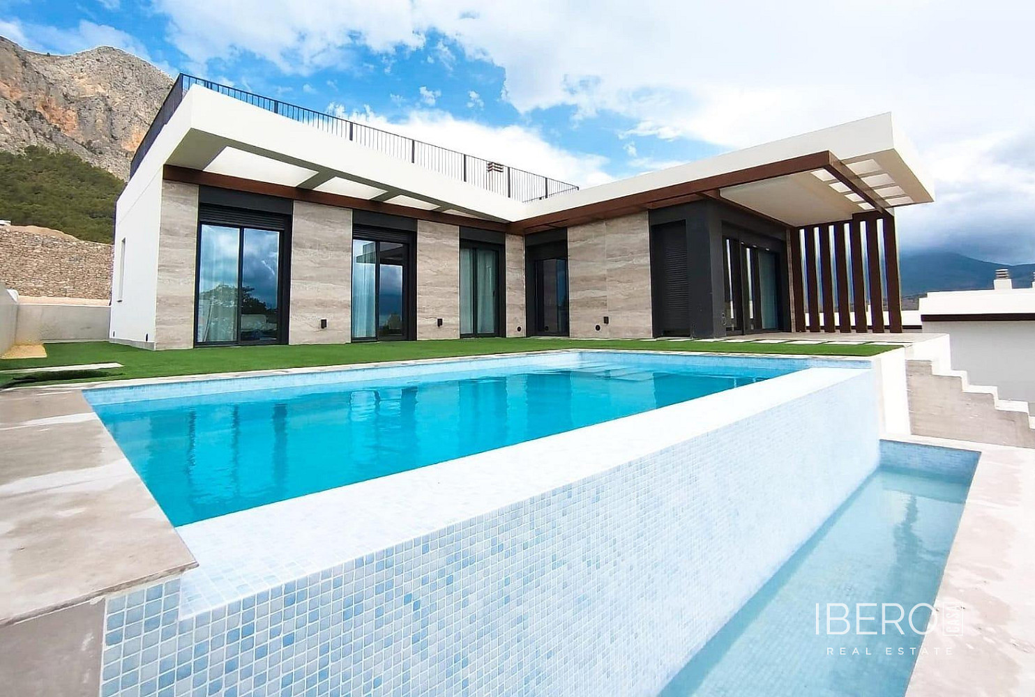 Prodej domu 78 m² s pozemkem 309 m²