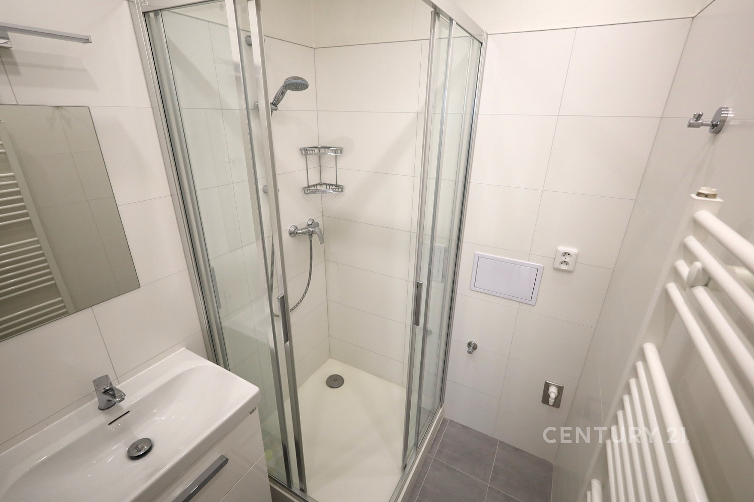 Pronájem bytu 2+1 78 m² – fotografie 4