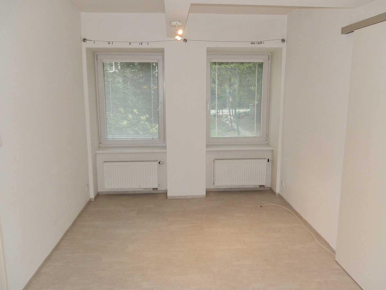 Pronájem bytu 2+kk 38 m² – pohled 3