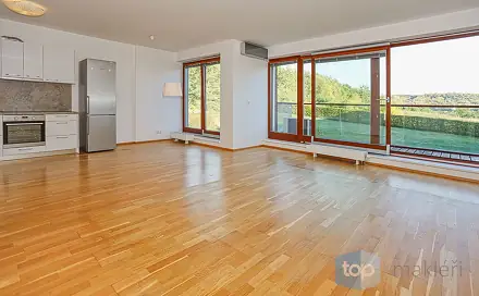 Pronájem bytu 3+kk 82 m²
