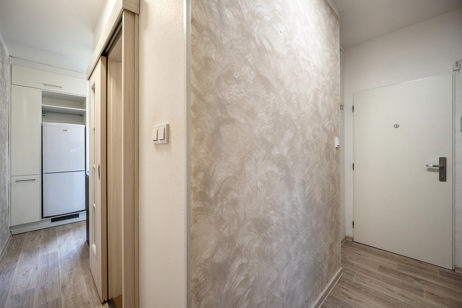 Prodej bytu 2+1 57 m² – fotografie 3