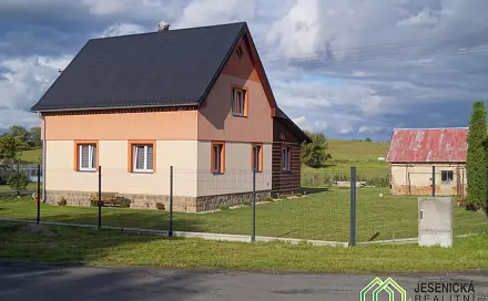 Prodej domu 120 m² s pozemkem 954 m², Stará Červená Voda, okres Jeseník