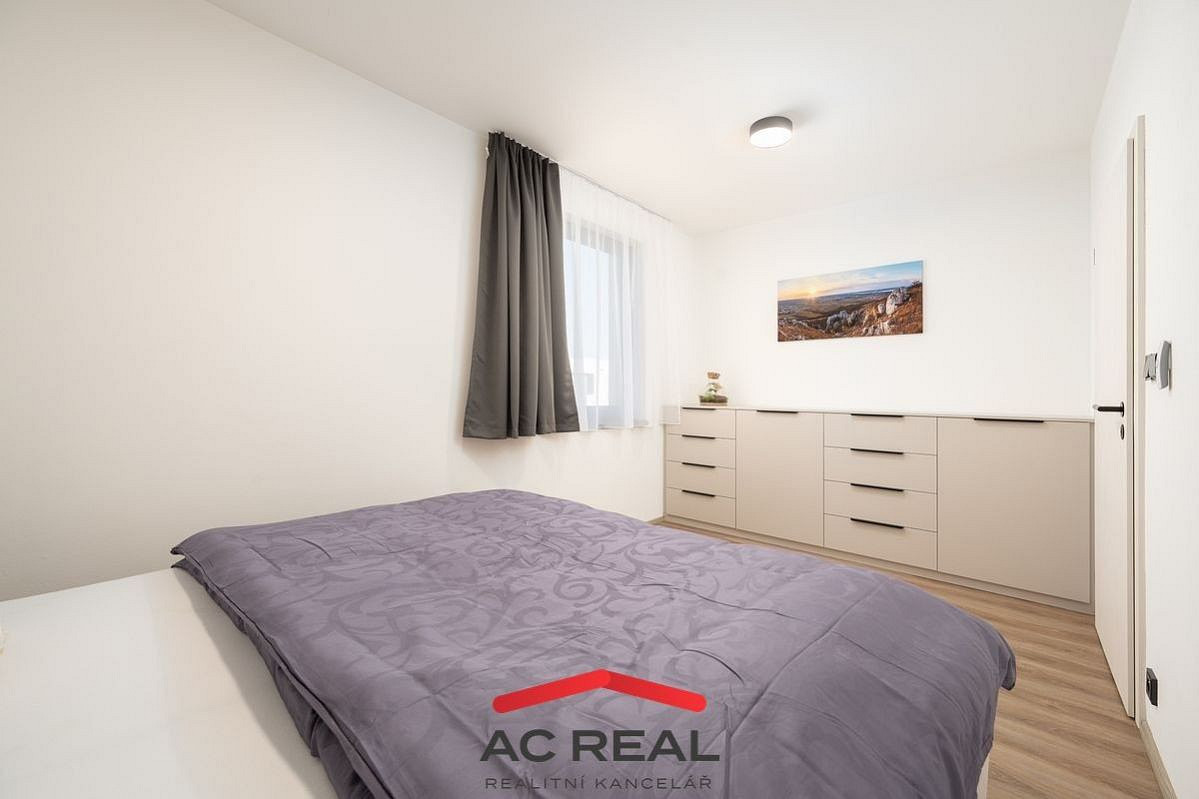 Prodej bytu 2+kk 33 m² – fotografie 5