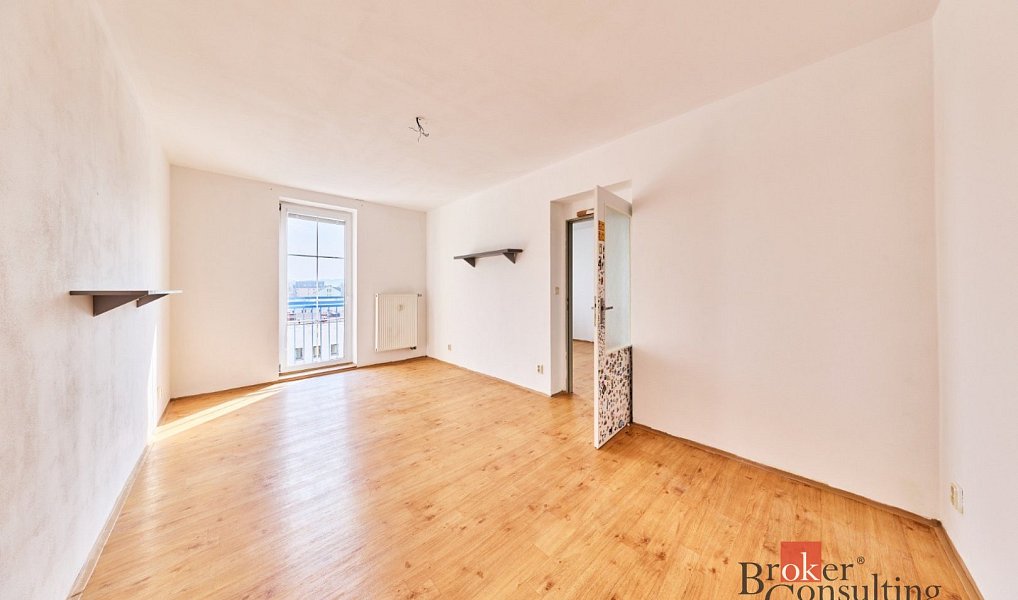 Pronájem bytu 2+kk 46 m², Úpice – náhled fotky 4