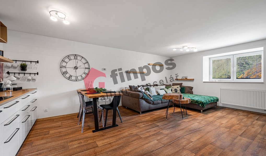 Prodej domu 192 m² s pozemkem 420 m², Zbraslavice – náhled fotky 14