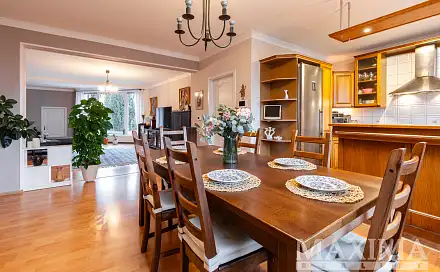 Prodej domu 247 m² s pozemkem 478 m², Zenklova, Praha 8 - Kobylisy