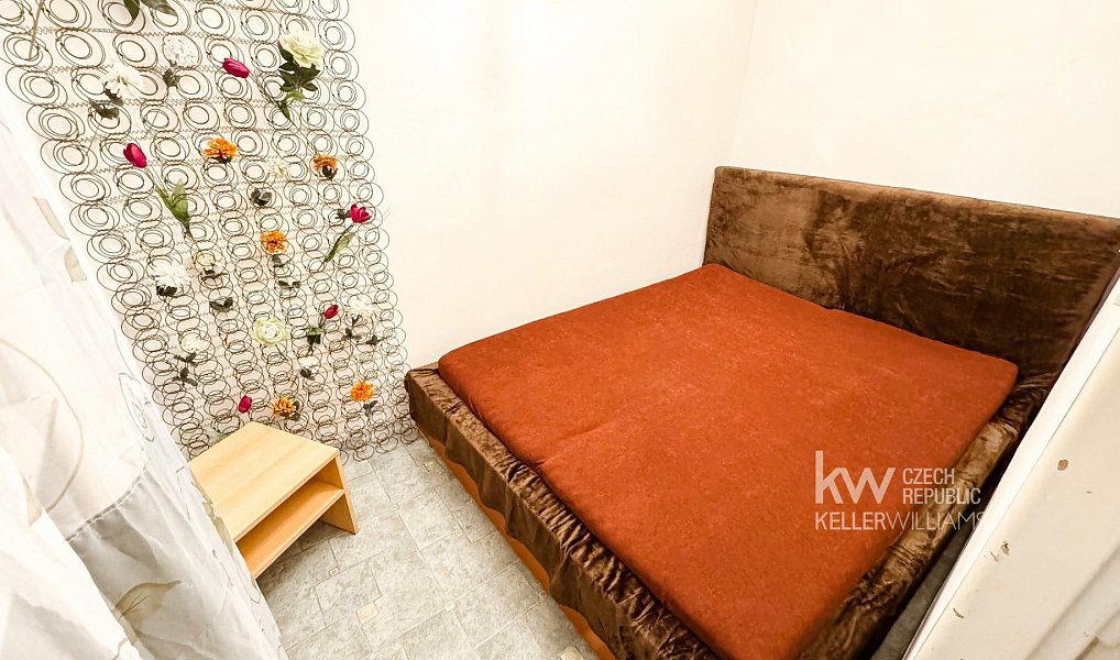 Pronájem bytu 4+kk 80 m², Praha – náhled fotky 9