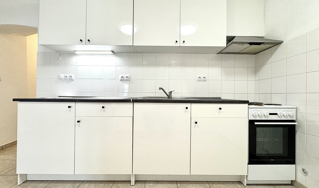 Pronájem bytu 2+kk, 50 m², Jindřichův Hradec, Studená