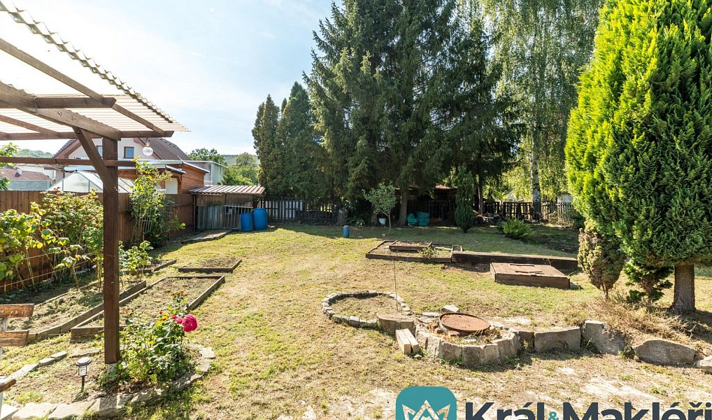 Prodej stavebního pozemku 405 m², Žim – náhled fotky 11
