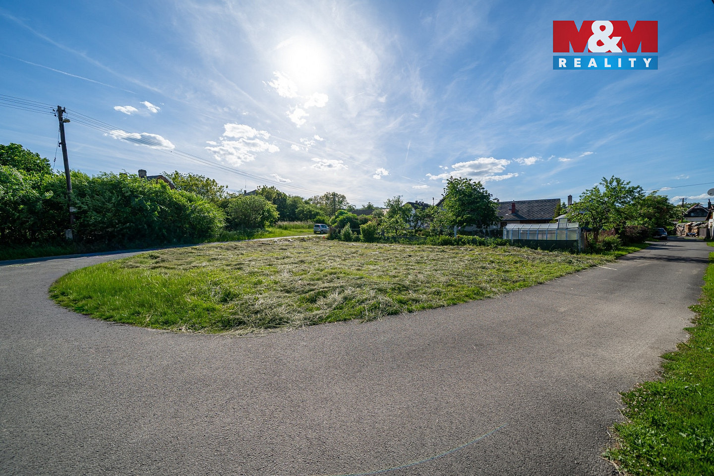 Prodej stavebního pozemku 322 m² – pohled 3