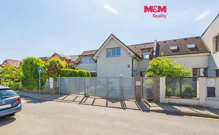 Prodej domu 160 m² s pozemkem 267 m², K Roztokům, Praha 6 - Suchdol