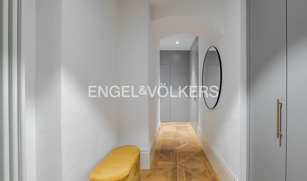 Pronájem bytu 2+kk 88 m², Praha – náhled fotky 8