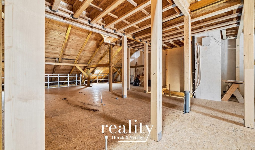 Prodej komerčního objektu (jiného typu) 160 m², Jihlava – náhled fotky 12