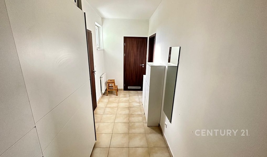 Pronájem bytu 2+kk 44 m², Praha – náhled fotky 11