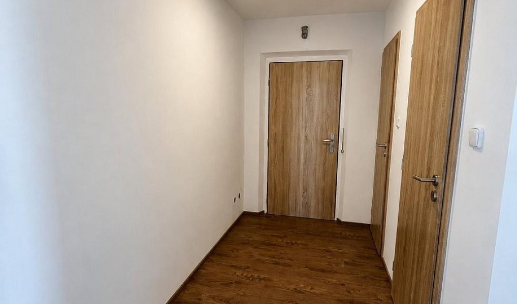 Pronájem bytu 3+1 61 m², Olomouc – náhled fotky 13