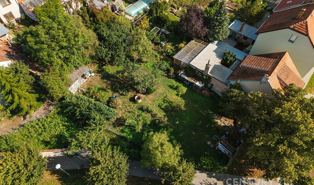 Prodej stavebního pozemku 569 m², Šlapanice – náhled fotky 6