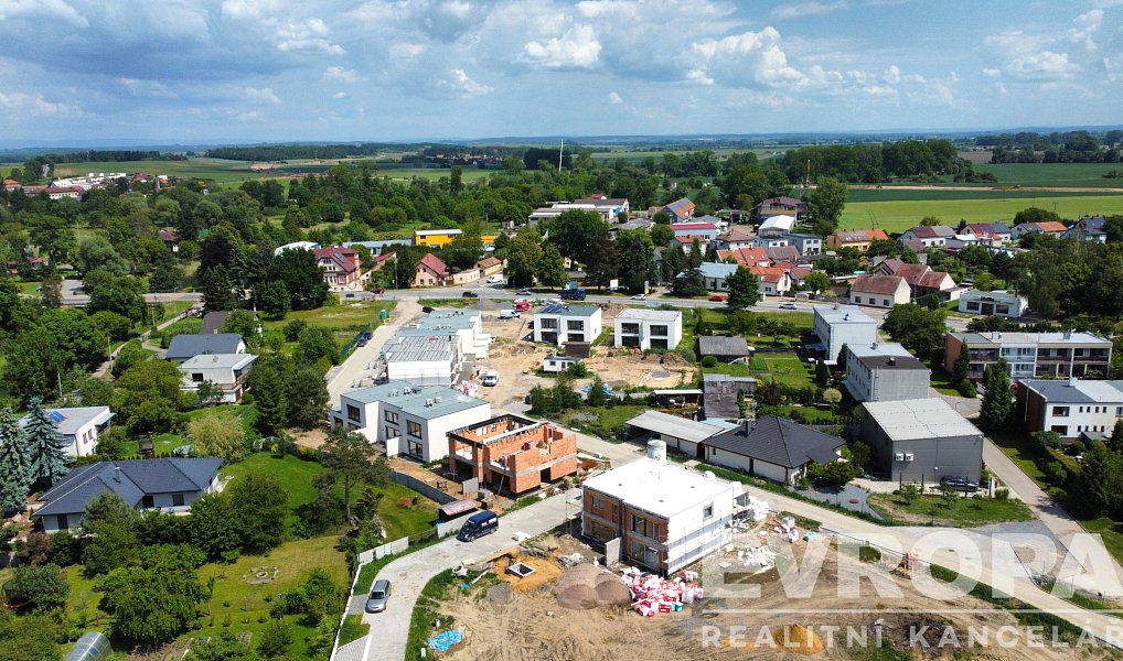 Prodej domu 121 m² s pozemkem 191 m², Sezemice – náhled fotky 14