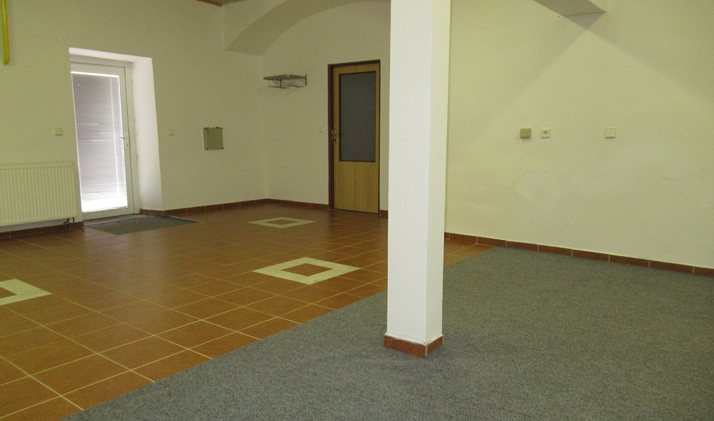 Pronájem kanceláře 69 m², Chrudim – náhled fotky 3