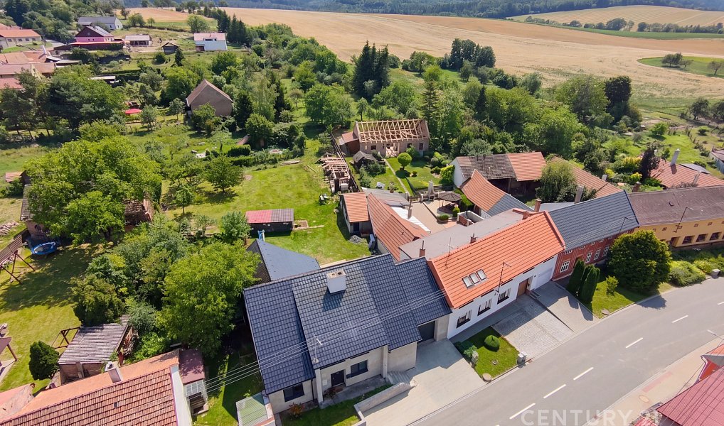 Prodej domu 284 m² s pozemkem 1 154 m², Roštín – náhled fotky 32