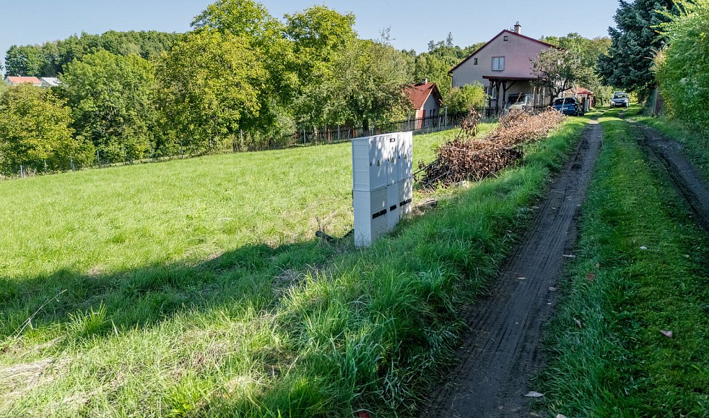 Prodej stavebního pozemku 2 025 m², Václavovice – náhled fotky 4
