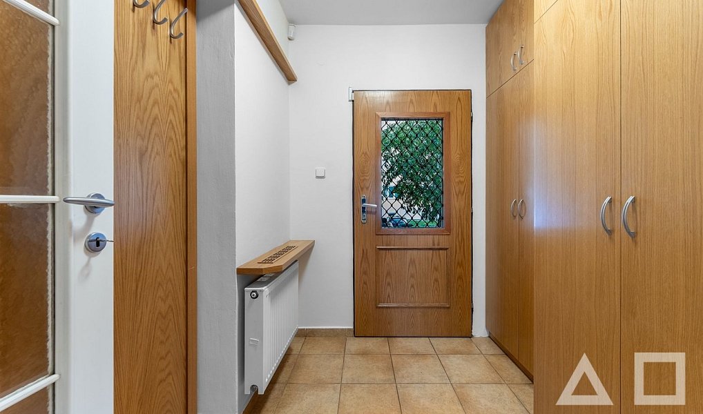 Prodej domu 240 m² s pozemkem 270 m², Praha – náhled fotky 34